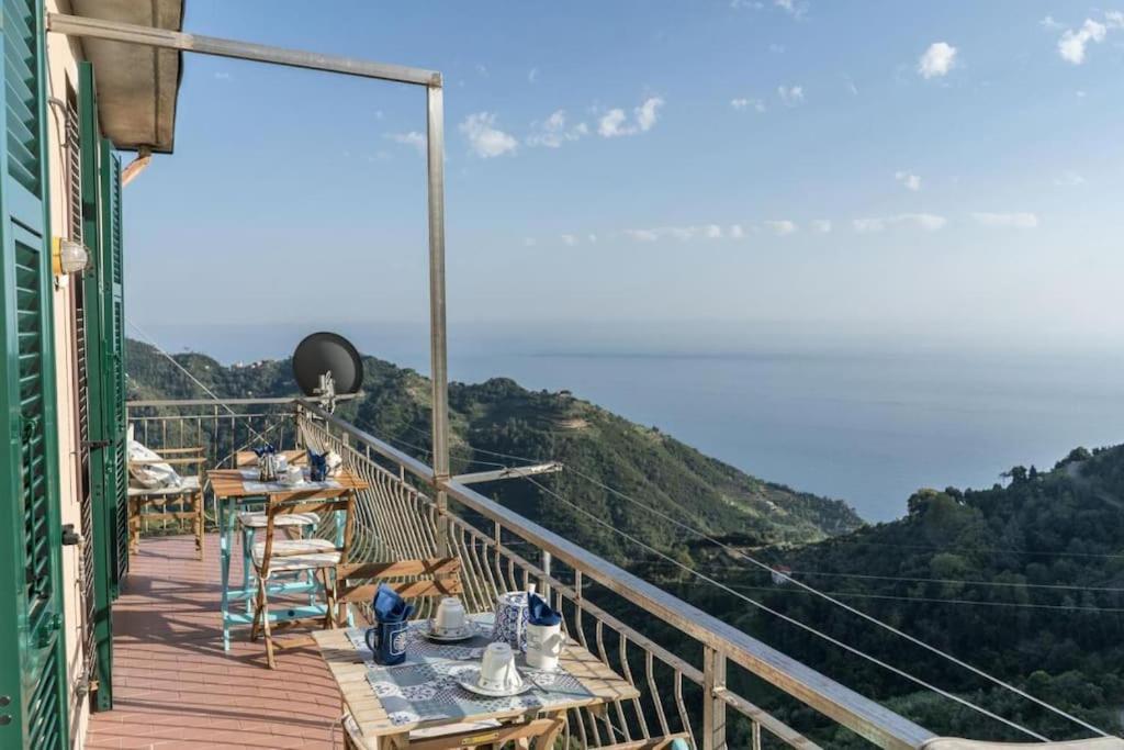 Villa La Finestra Sul Mare A Drignana Vernazza Exterior foto